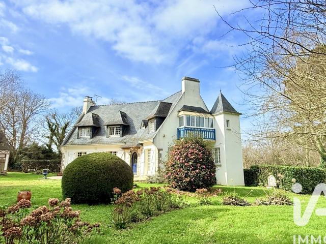 Maison 8 pièces 226 m²