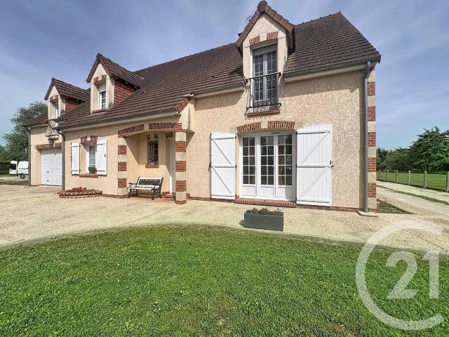 Maison 8 pièces 226 m²