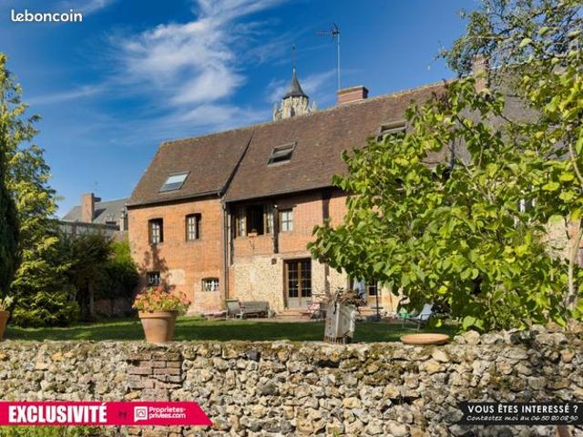 Maison 8 pièces 226 m²