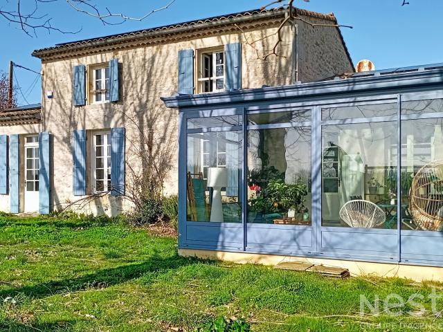 Maison 8 pièces 226 m²