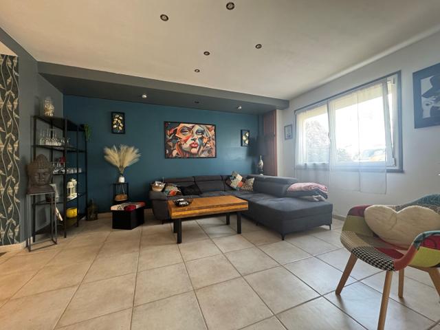 Maison 8 pièces 226 m²