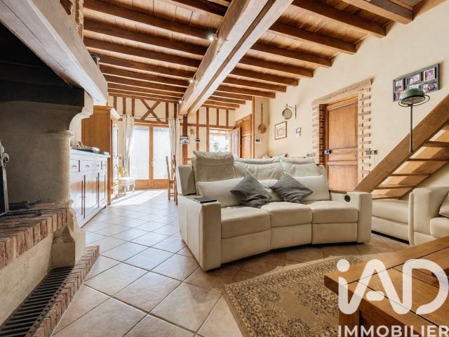 Maison 8 pièces 228 m²