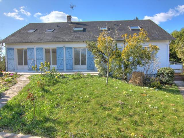 Maison 8 pièces 228 m²