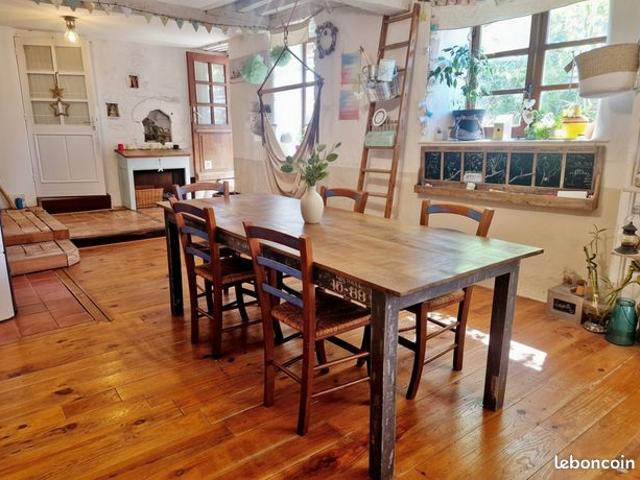 Maison 8 pièces 228 m²