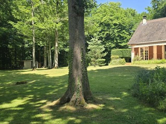 Maison 8 pièces 228 m²