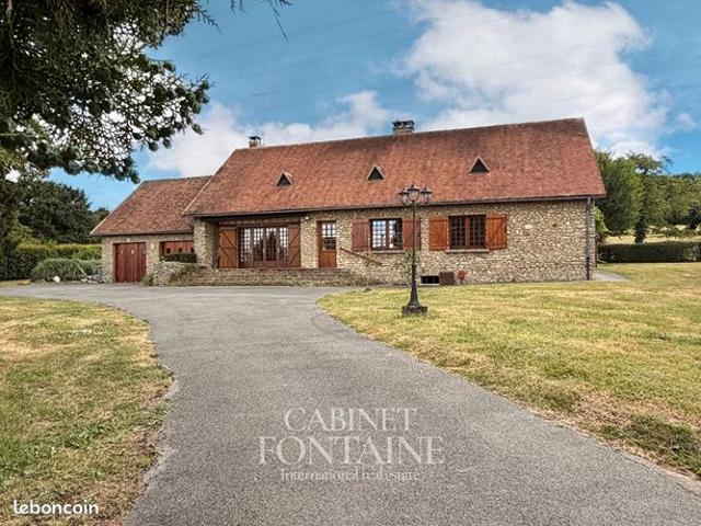 Maison 8 pièces 230 m²