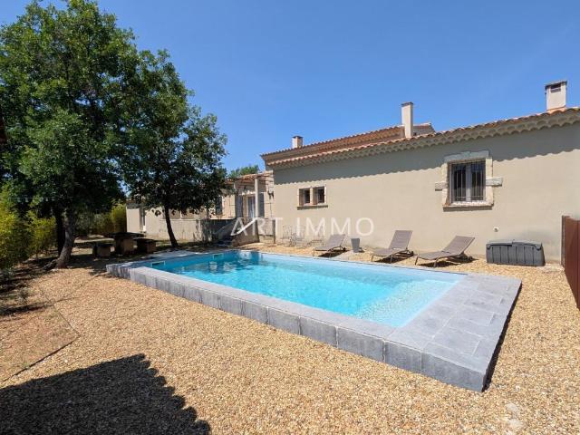 Maison 8 pièces 228 m²