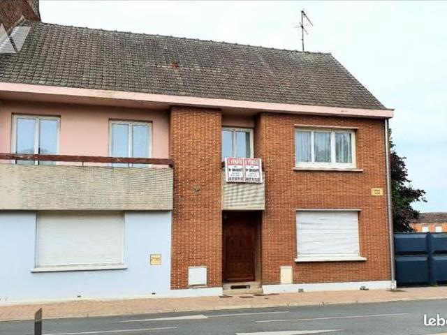 Maison 8 pièces 228 m²