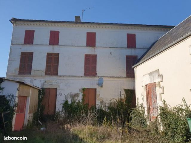 Maison 8 pièces 228 m²