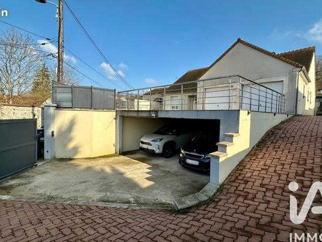 Maison 8 pièces 228 m²