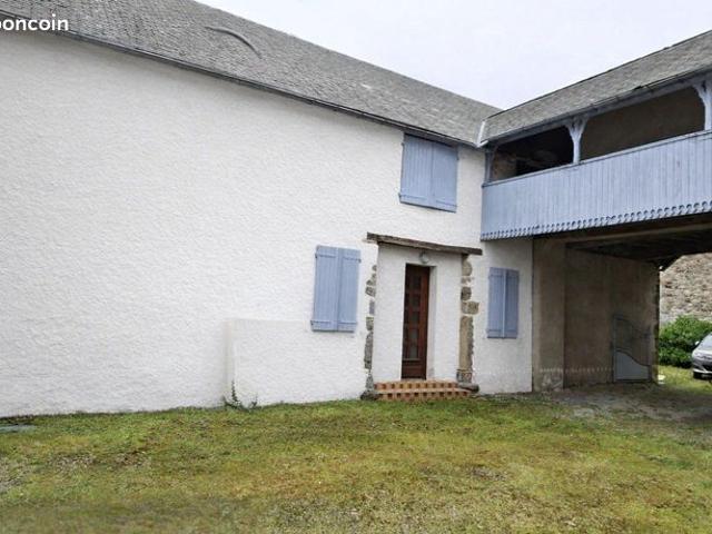 Maison 8 pièces 229 m²