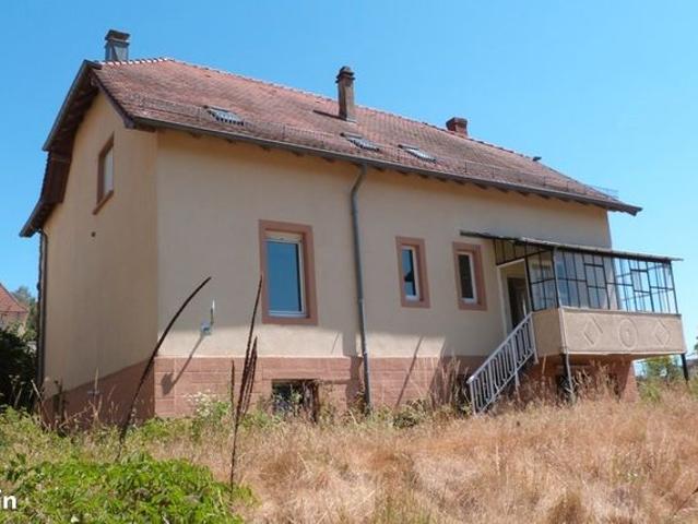 Maison 8 pièces 229 m²