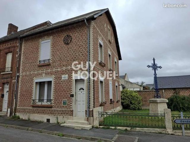 Maison 8 pièces 229 m²