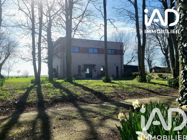 Maison 8 pièces 220 m²