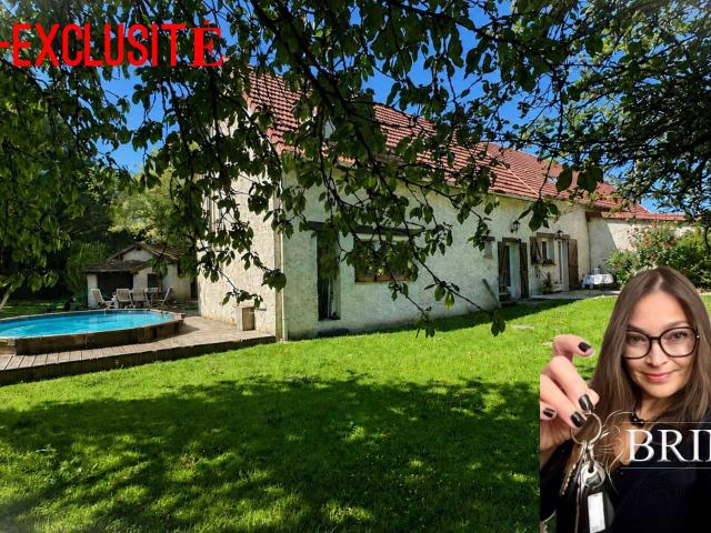 Maison 8 pièces 220 m²