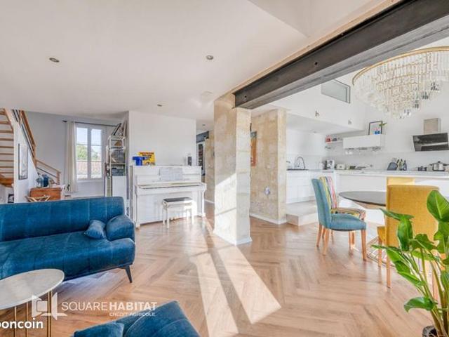 Maison 8 pièces 220 m²