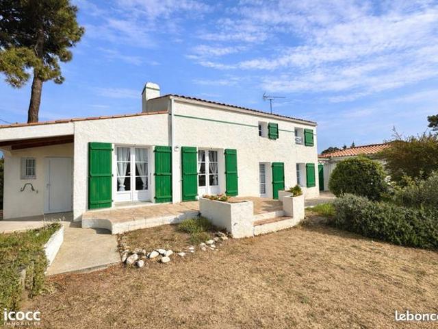 Maison 8 pièces 220 m²