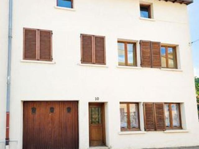 Maison 8 pièces 220 m²