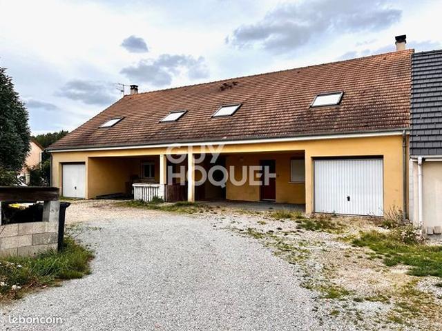 Maison 8 pièces 220 m²