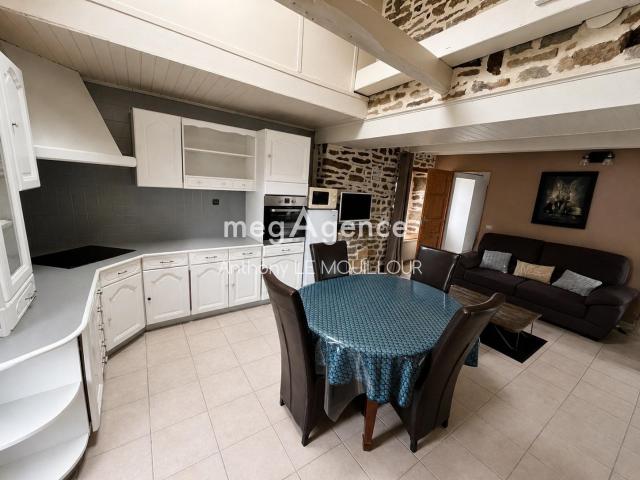 Maison 8 pièces 220 m²