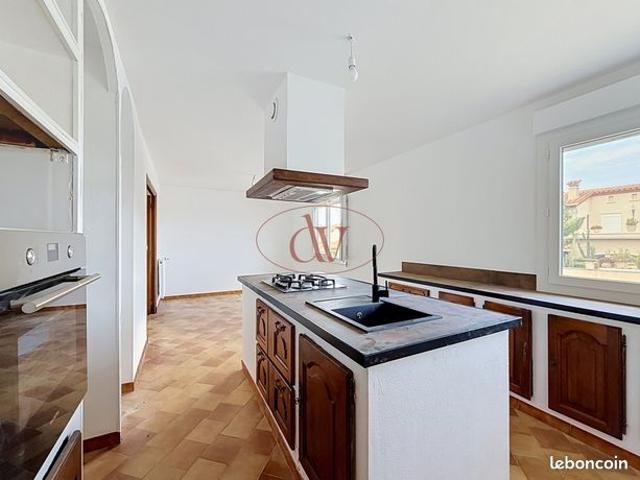 Maison 8 pièces 220 m²