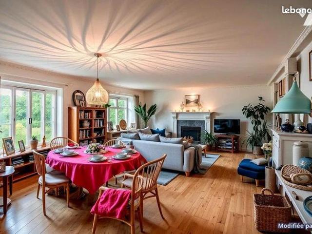 Maison 8 pièces 220 m²