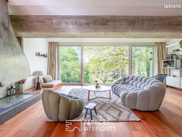 Maison 8 pièces 220 m²