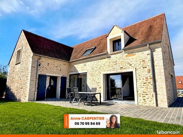 Maison 8 pièces 220 m²