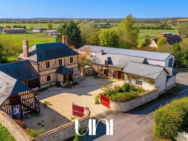 Maison 8 pièces 220 m²