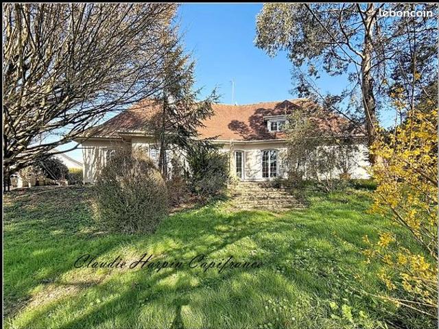 Maison 8 pièces 220 m²