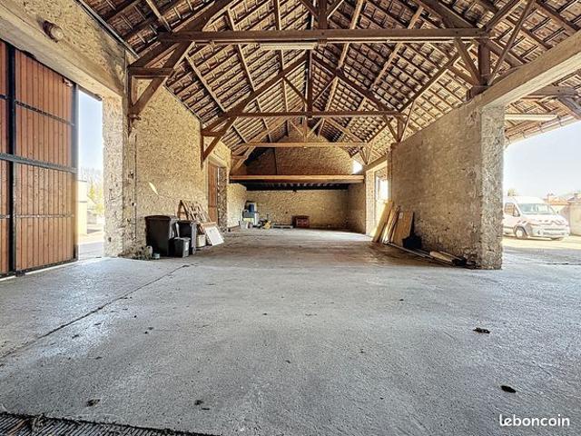 Maison 8 pièces 220 m²