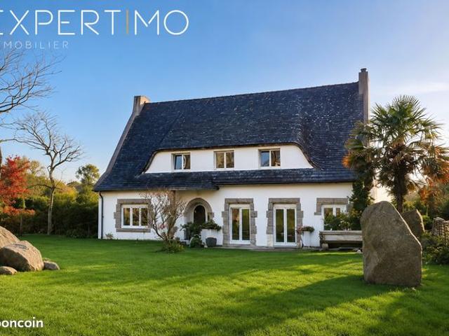 Maison 8 pièces 220 m²