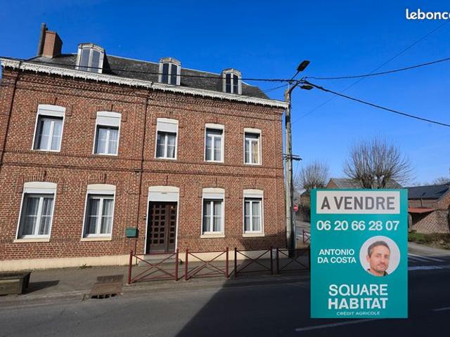Maison 8 pièces 220 m²