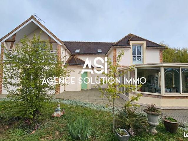 Maison 8 pièces 220 m²