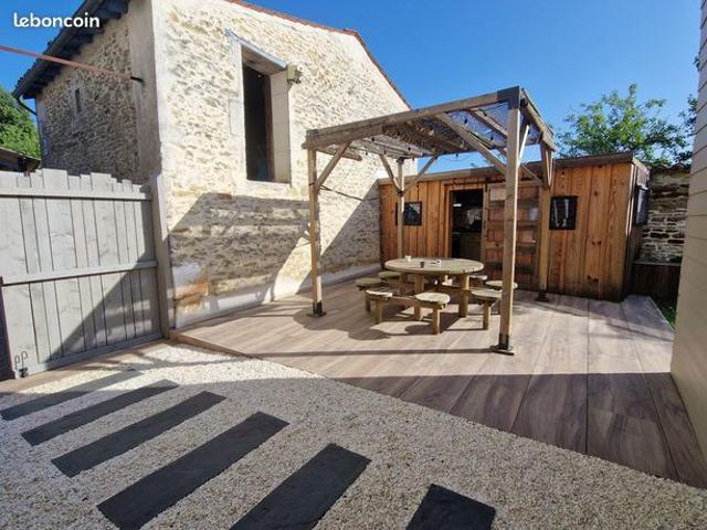 Maison 8 pièces 220 m²