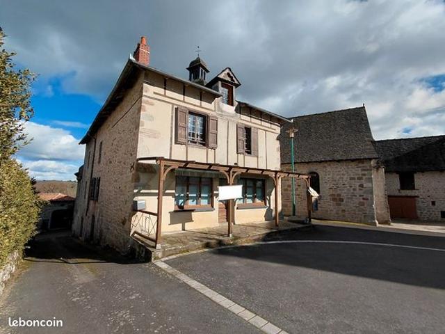 Maison 8 pièces 220 m²