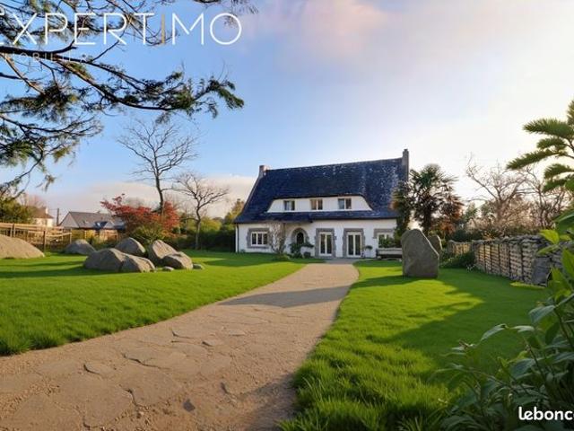 Maison 8 pièces 220 m²