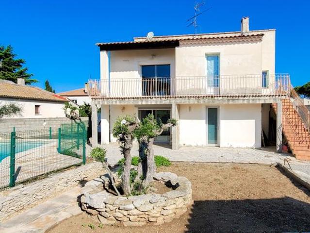 Maison 8 pièces 220 m²