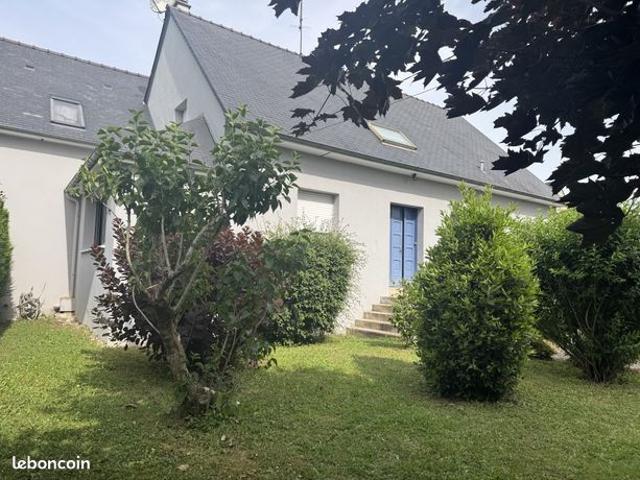 Maison 8 pièces 220 m²