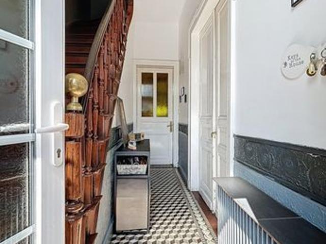 Maison 8 pièces 220 m²