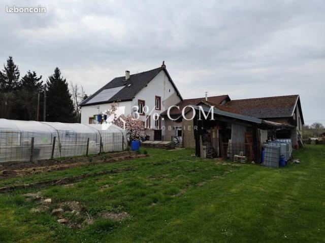 Maison 8 pièces 220 m²