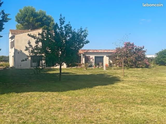 Maison 8 pièces 220 m²