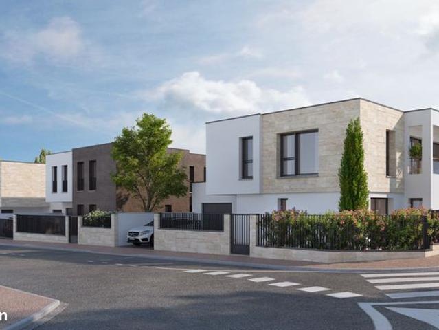 Maison 8 pièces 214 m²
