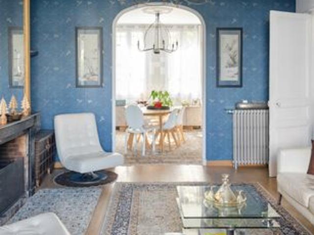 Maison 8 pièces 220 m²