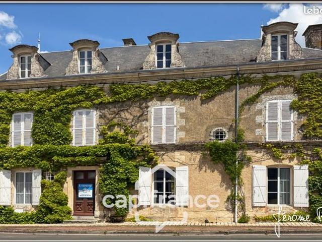 Maison 8 pièces 221 m²