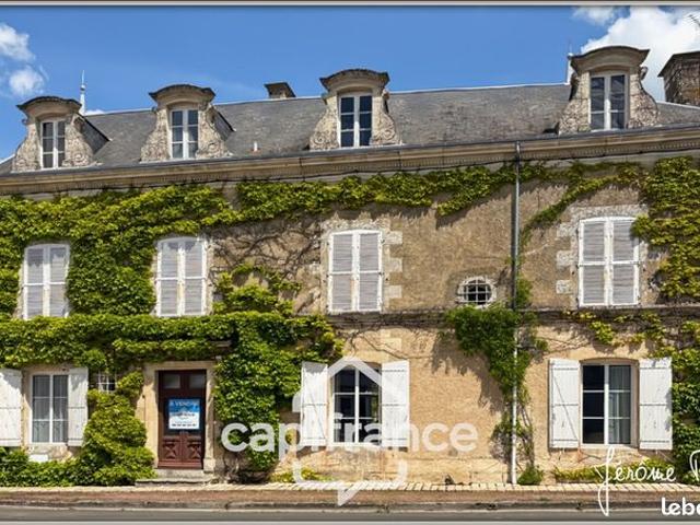 Maison 8 pièces 221 m²