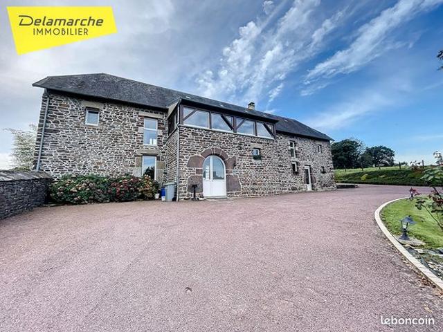 Maison 8 pièces 221 m²