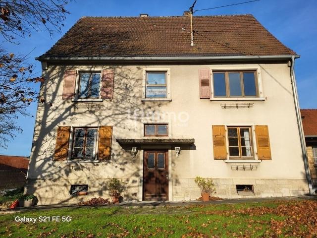 Maison 8 pièces 222 m²