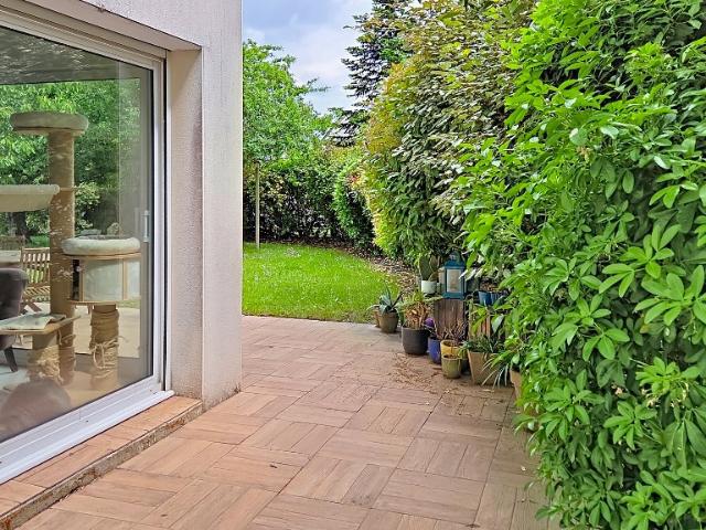 Maison 8 pièces 222 m²