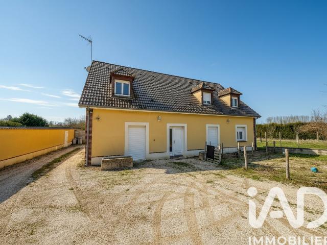 Maison 8 pièces 223 m²
